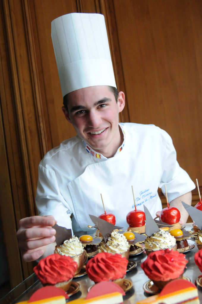 Portrait du champion du monde de pâtisserie Jérôme de Oliveira, pour le magazine Saveurs. 